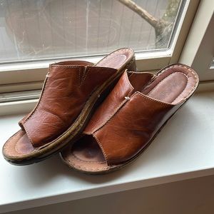 Joseph Seibel leather slides